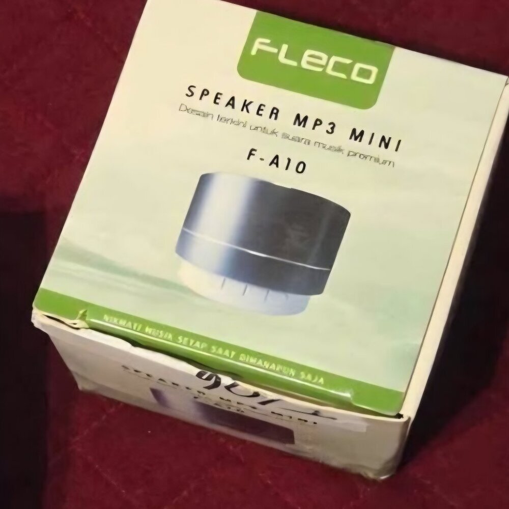 BRAND NEW IN BOX   Speaker MP3 Mini